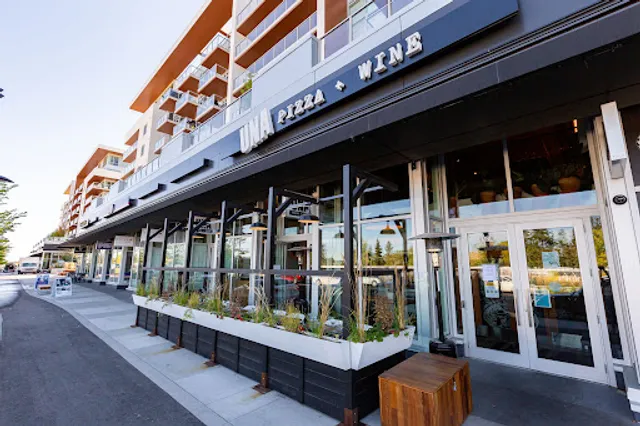 UNA pizza + wine Calgary: Broadcast