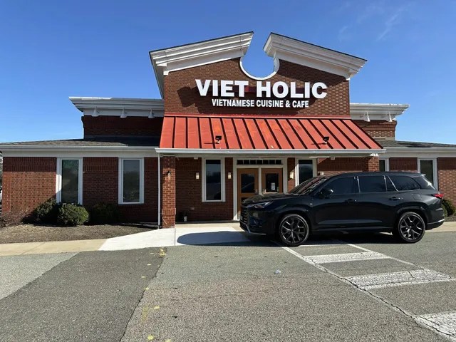 Viet Holic Vietnamese Cuisine and Cafe