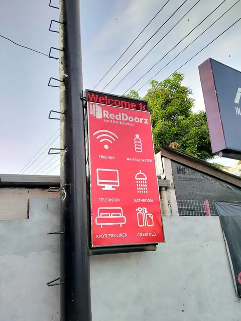RedDoorz Syariah near Q-Mall Banjarbaru