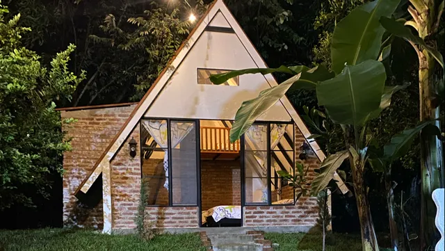 CABAÑAS SANTA ELENA