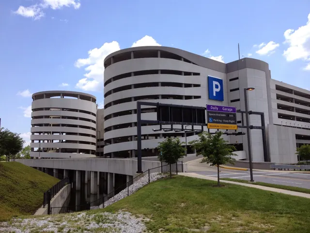 BWI Marshall Airport Daily Garage