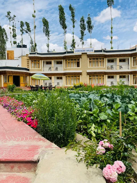 Lonchay Villa Sankar