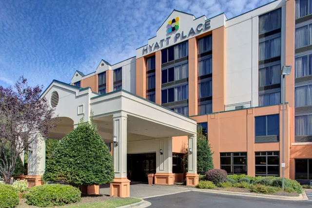 Hyatt Place Charlotte Airport / Billy Graham Parkway