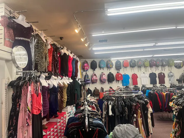 Sol & Moon Boutique LLC