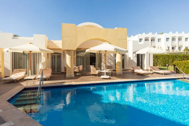 Sunrise Select Diamond Beach Resort