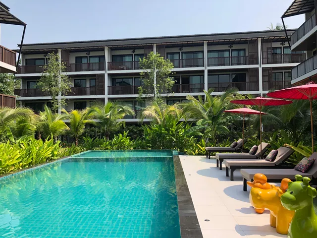 Casa till Condo Resort