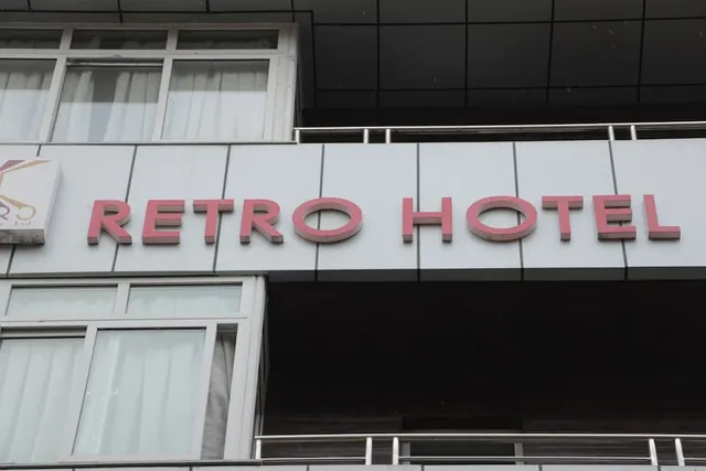 Retro Hotel