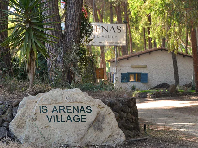 Camping Village Is Arenas