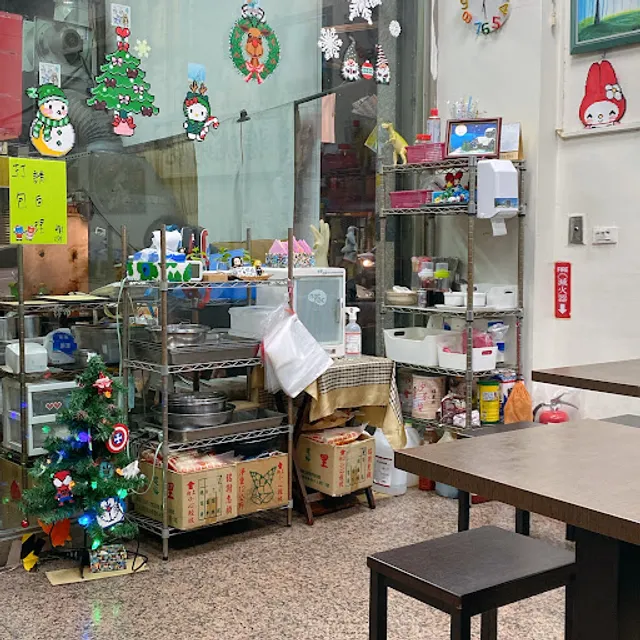 胖貓食堂 蓋飯 拉麵 鮮湯