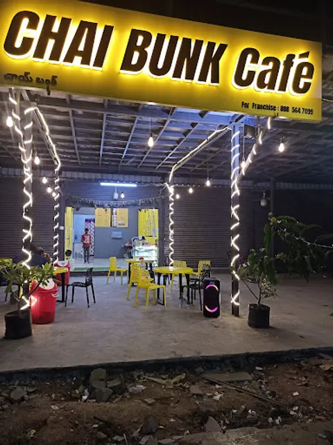Chai Bunk Cafe