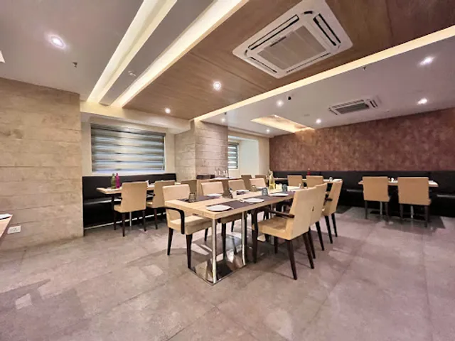 Lazeez Restaurant- Hotel Sand Heaven