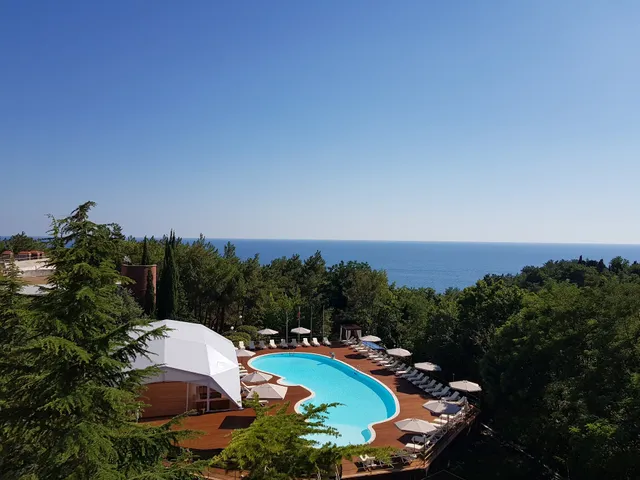 Sanatoriy Zelonaya Dolina