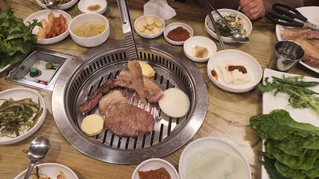 송가네참숯가든