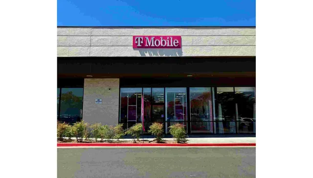 T-Mobile Authorized Retailer