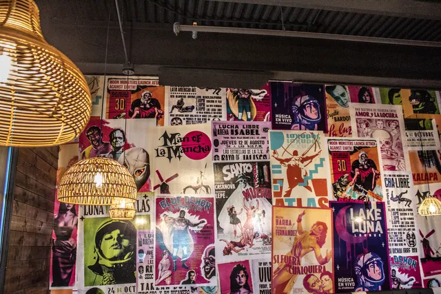 Lunas Tacos & Tequlia Windsor