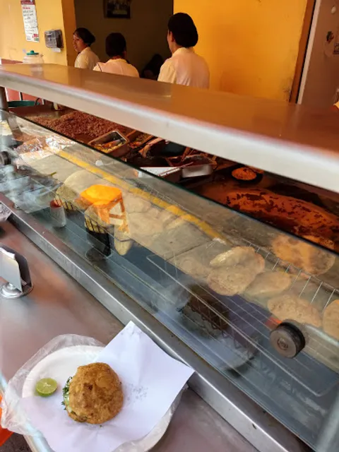 Antojitos Mexicanos el Guero