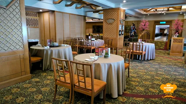 The Emperor Chinese Restaurant