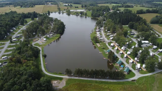 Pine Cradle Lake Family Campground