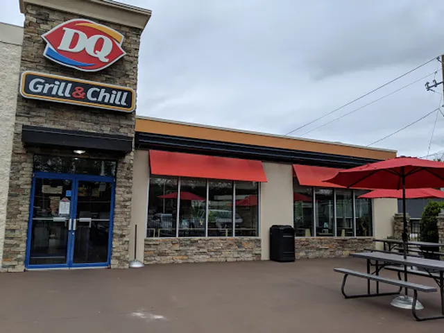 Dairy Queen Grill & Chill