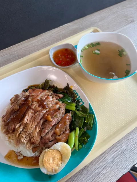 ขาหมูโบราณ กะทู้ ภูเก็ต สาขาโลตัสถลาง michelin2023