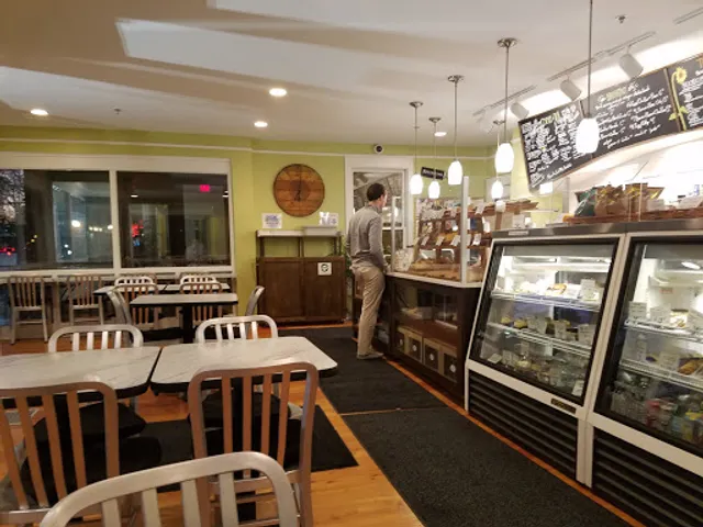 Sunflour Baking Company: Dilworth Bakery