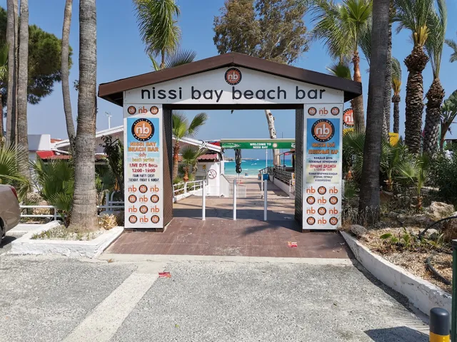 Nissi Bay Beach Bar