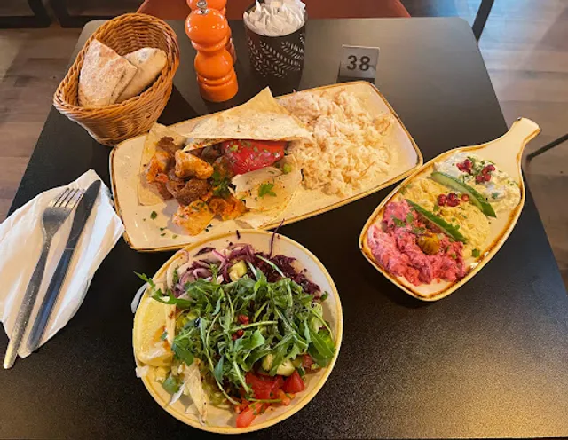 Uni Kebab Turkish Restaurant