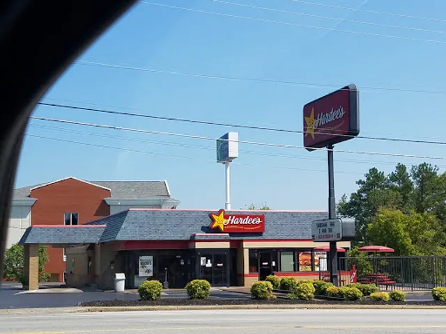 Hardee’s