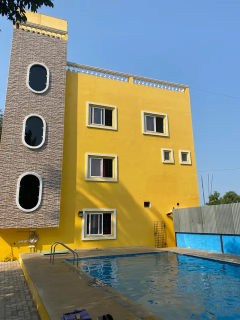 Hotel Savera Residency