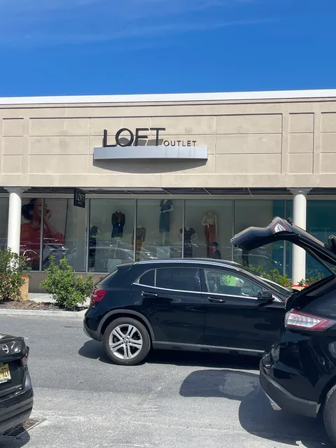 LOFT Outlet