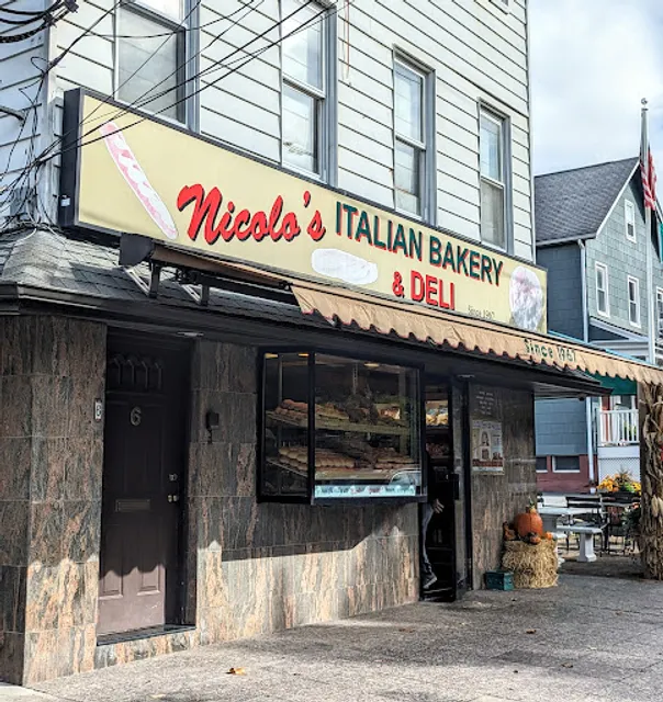 Nicolo's Italian Bakery and Deli