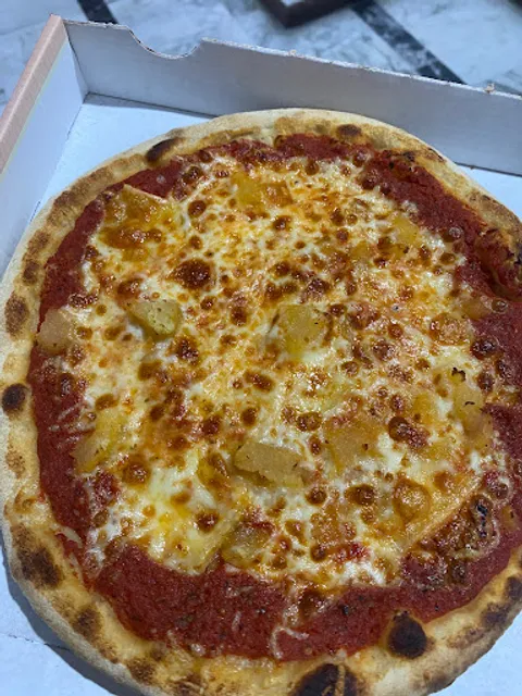 Plaza Pizza