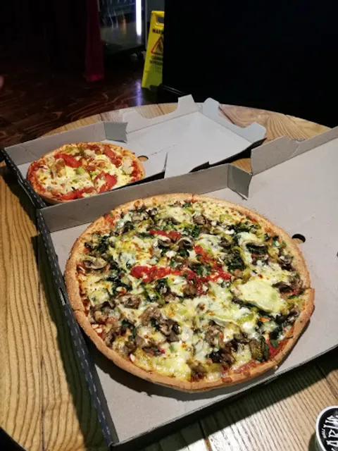 HELL Pizza Strathmore