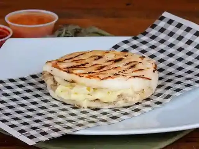 Memo Arepas