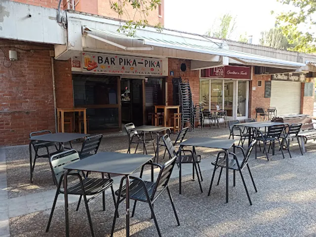 Bar Pika Pika