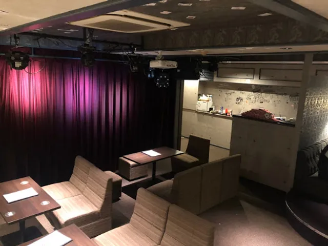 マジックレストラン＆バー 手品家福井店