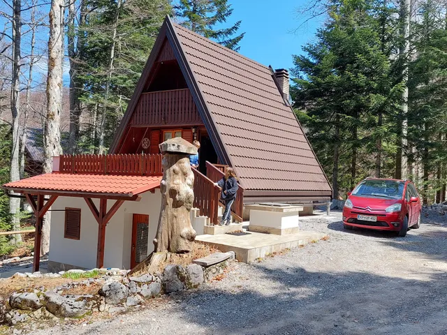 Koča Planika Sviščaki