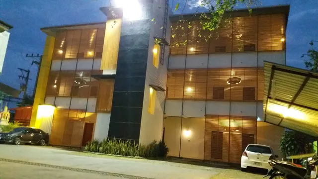 นทีสิน อพาร์ทเมนท์