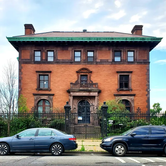 The Feigenspan Mansion