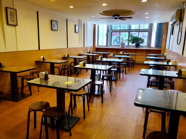 蓋飯屋 平價日式料理 燒肉 便當