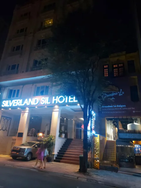 Grandma Lu (Japan Town)