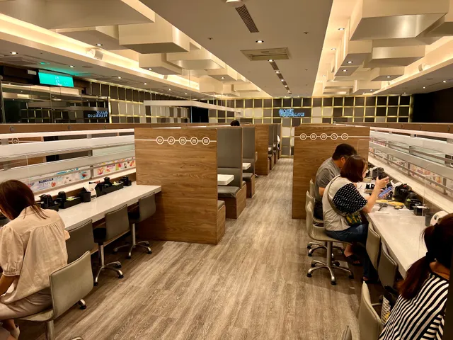 MAGiC TOUCH点爭鮮-桃園愛買店｜日式料理壽司生魚片