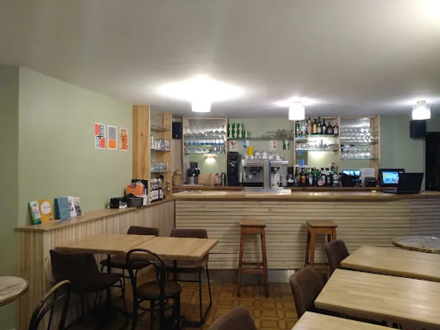 Le Très Petit Café