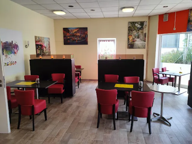 Woody`s Burger & Bistro