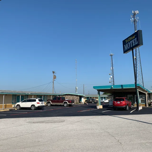 Telstar Motel