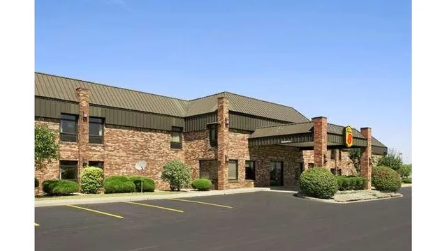 Super 8 by Wyndham Columbia City