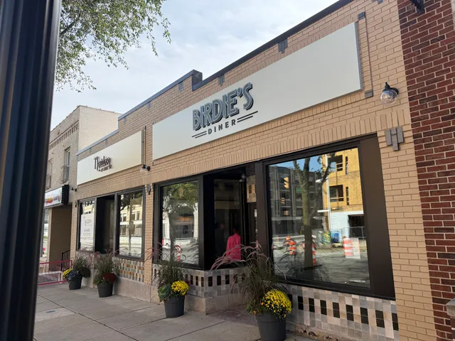 Birdie's Diner