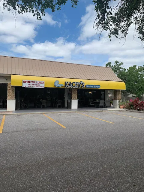 Kacey’s Seafood & More - Lockwood