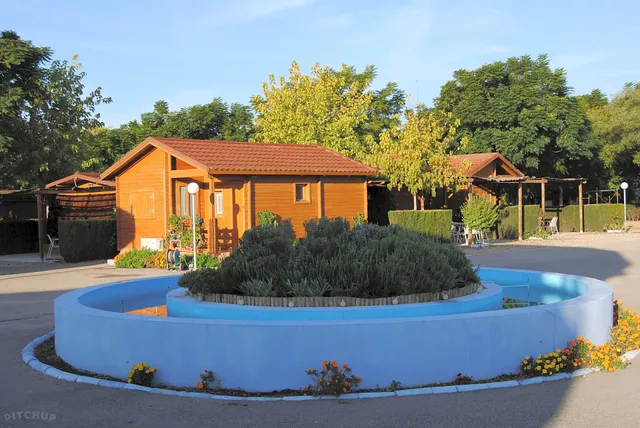 Camping La Albolafia