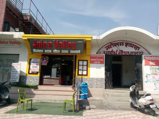 Juice Valley N Homemade Cakes